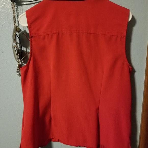 Top - Picture 3 of 3